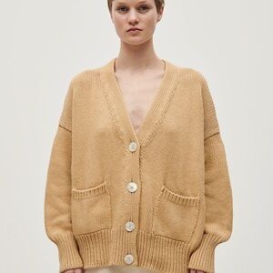 Babaa no16 Cardigan Sweater